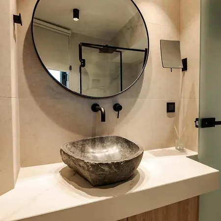 Anar Luxury Villa