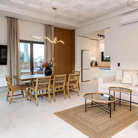 Anar Luxury