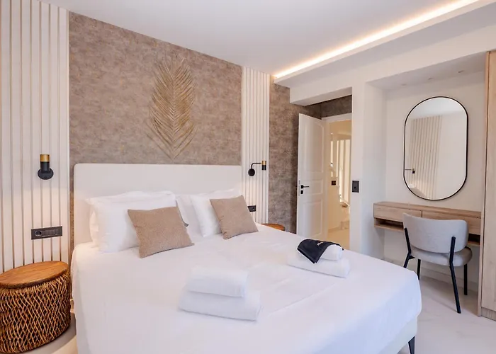 Anar Luxury Kalamákion