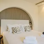Anar Luxury Kalamákion