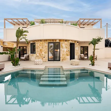 Anar Luxury Willa Kalamákion