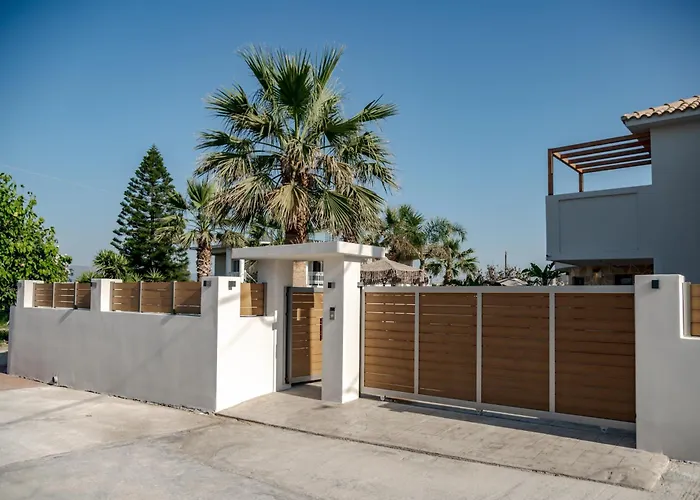 Anar Luxury Καλαμάκι