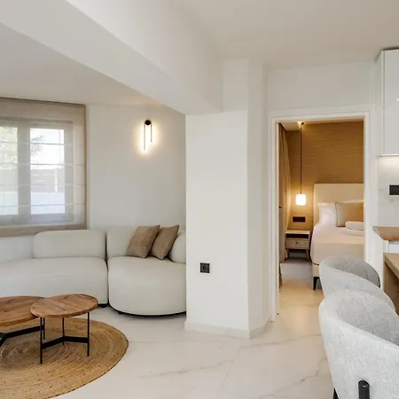 Anar Luxury Kalamákion